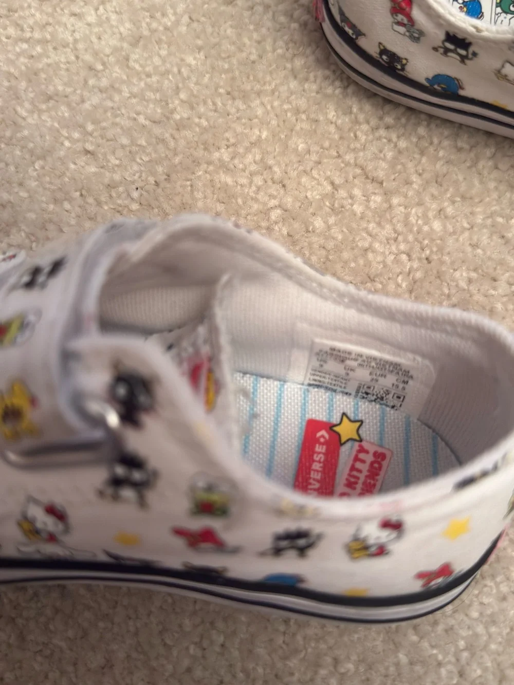 Converse Chuck Taylor All Star Hello Kitty Sneaker - Kids'